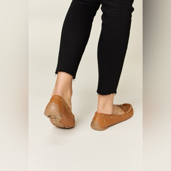 Forever Link Bow Decor Flat Loafers - Picture 2 of 6